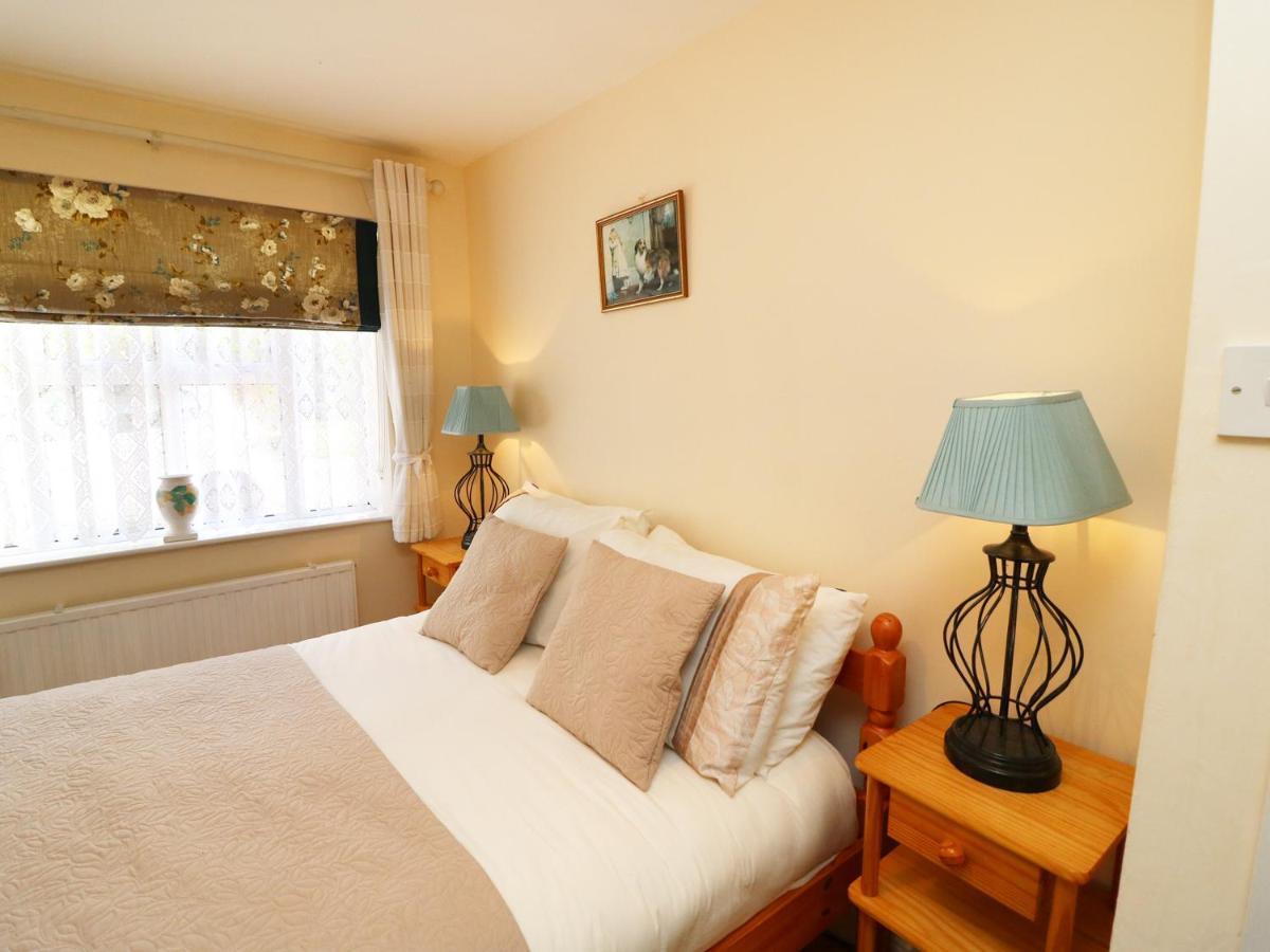 Julie'S Cottage Castleisland Buitenkant foto