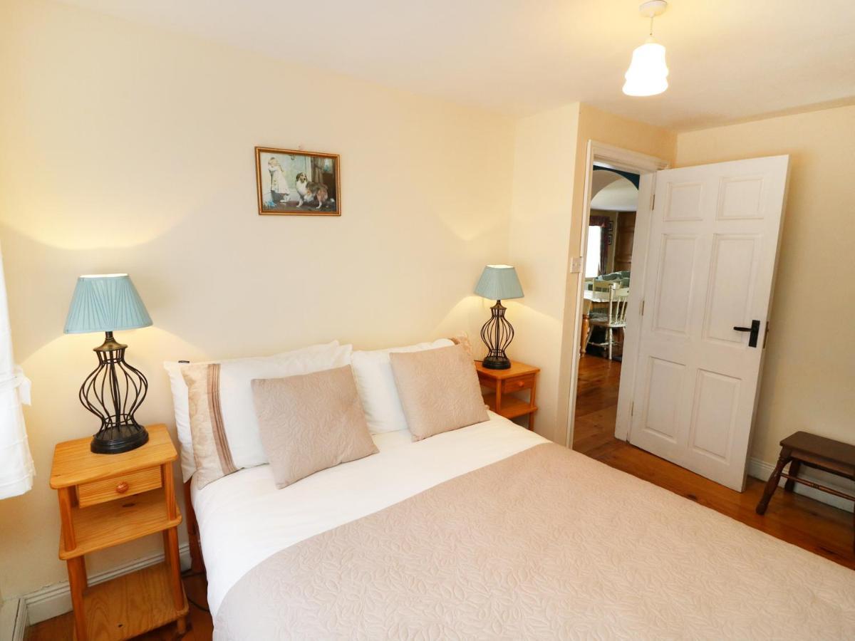 Julie'S Cottage Castleisland Buitenkant foto