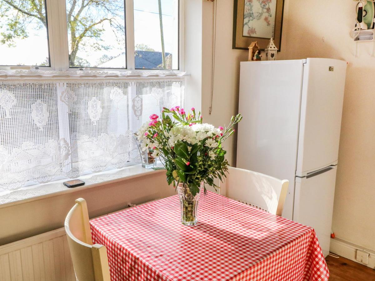 Julie'S Cottage Castleisland Buitenkant foto