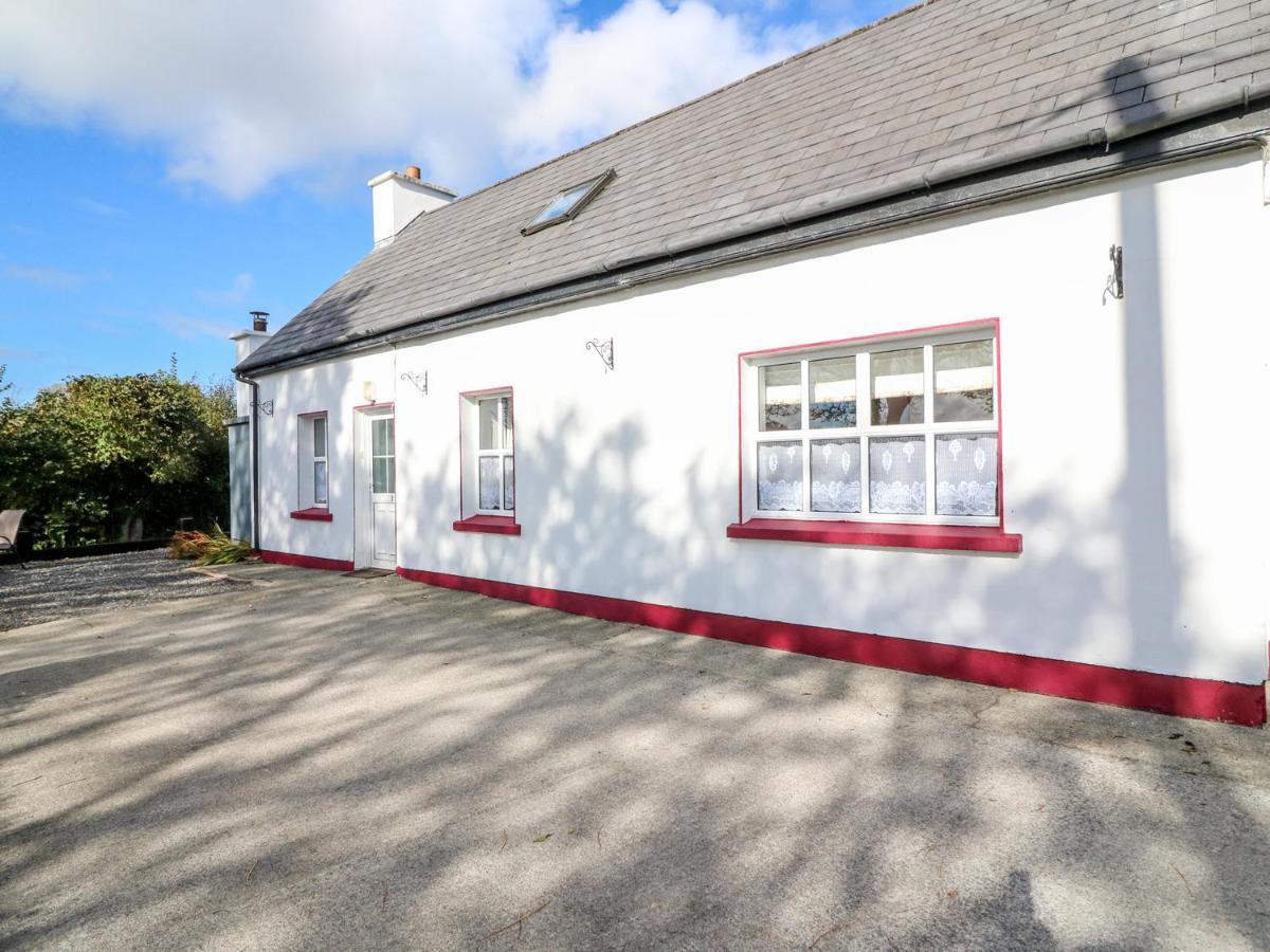 Julie'S Cottage Castleisland Buitenkant foto